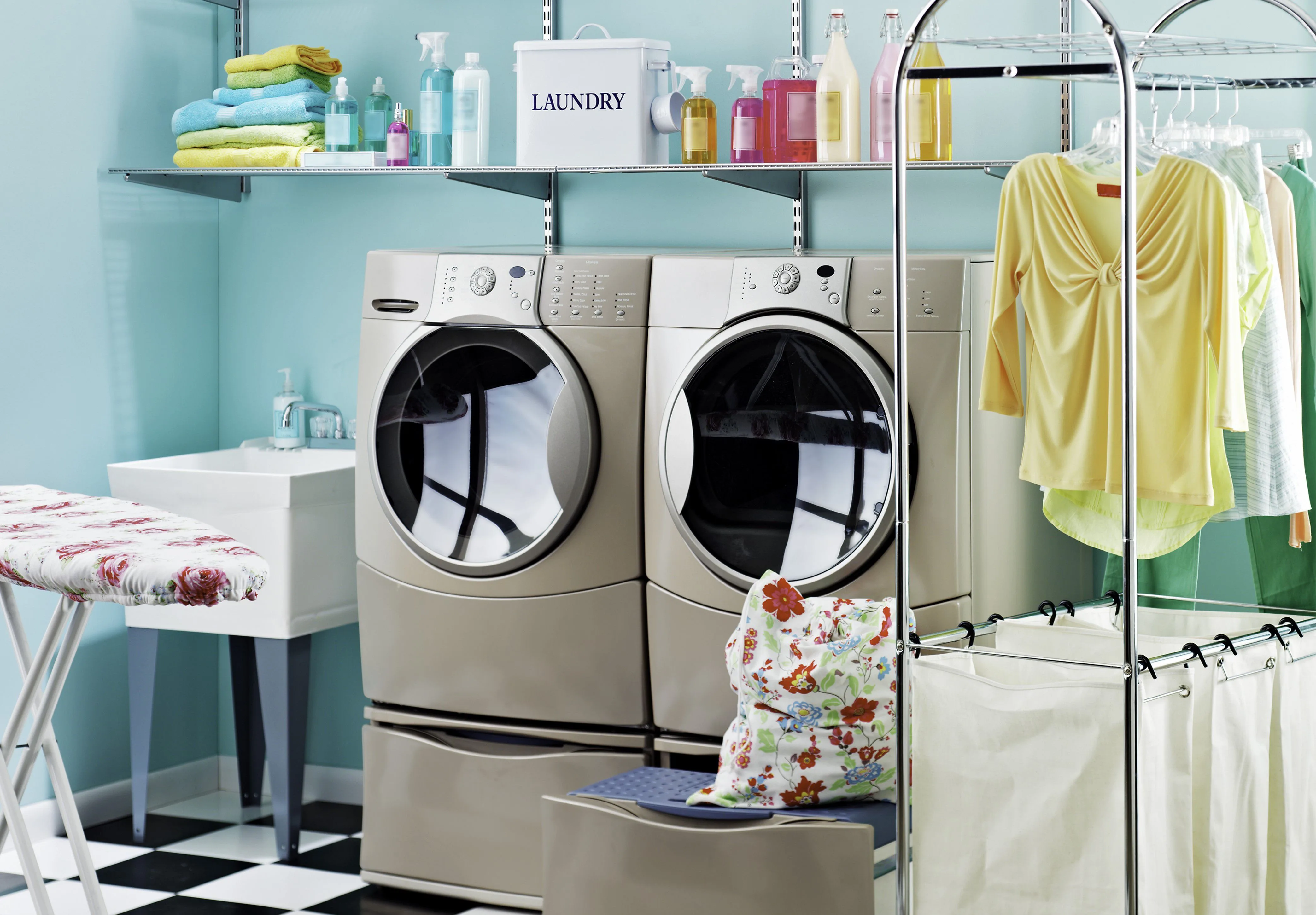 13 Helpful Laundry Room Gadgets