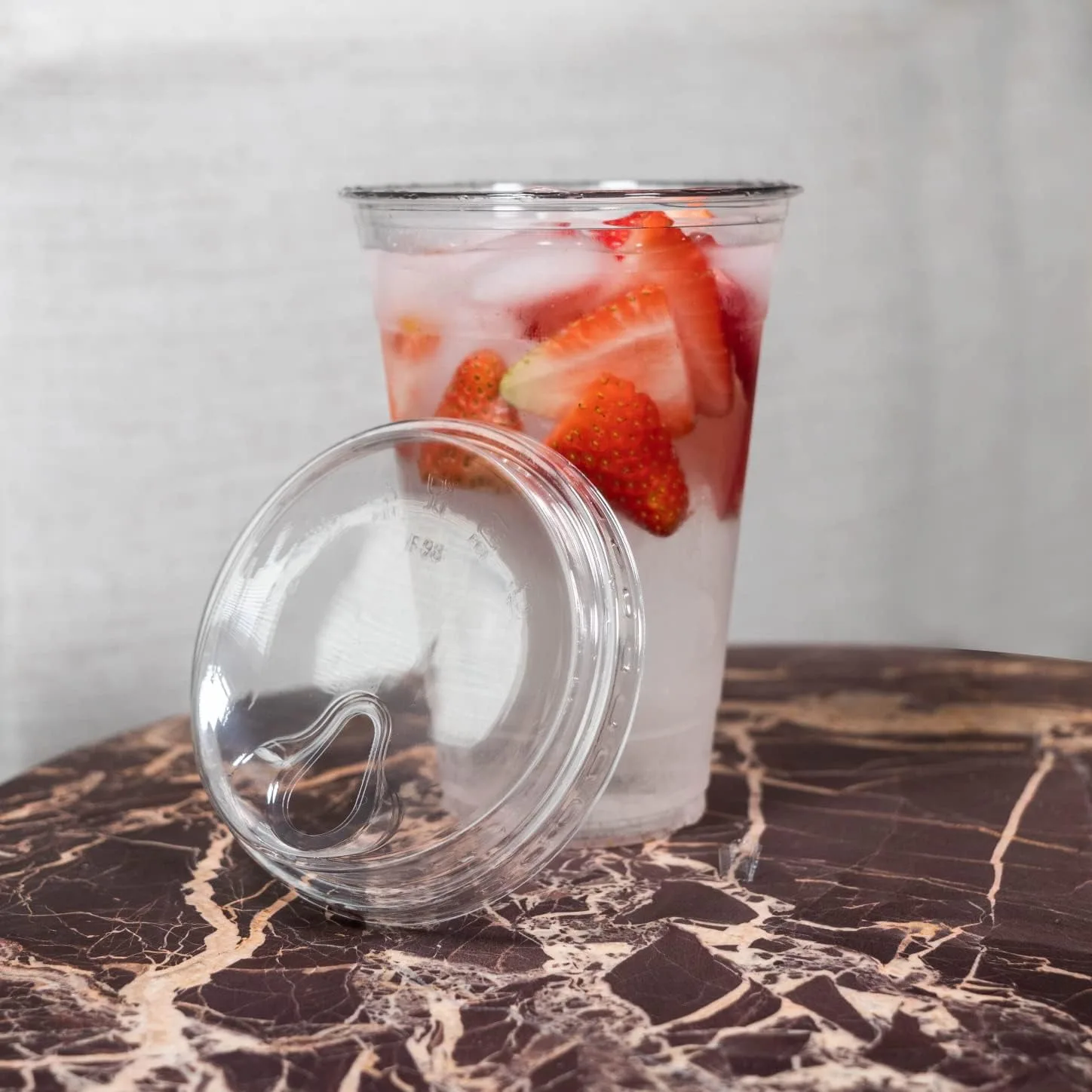 16Oz Bpa Free Clear Plastic Pet Cups With Strawless Sip Lids 100 Sets Pack Of 1 For Cold