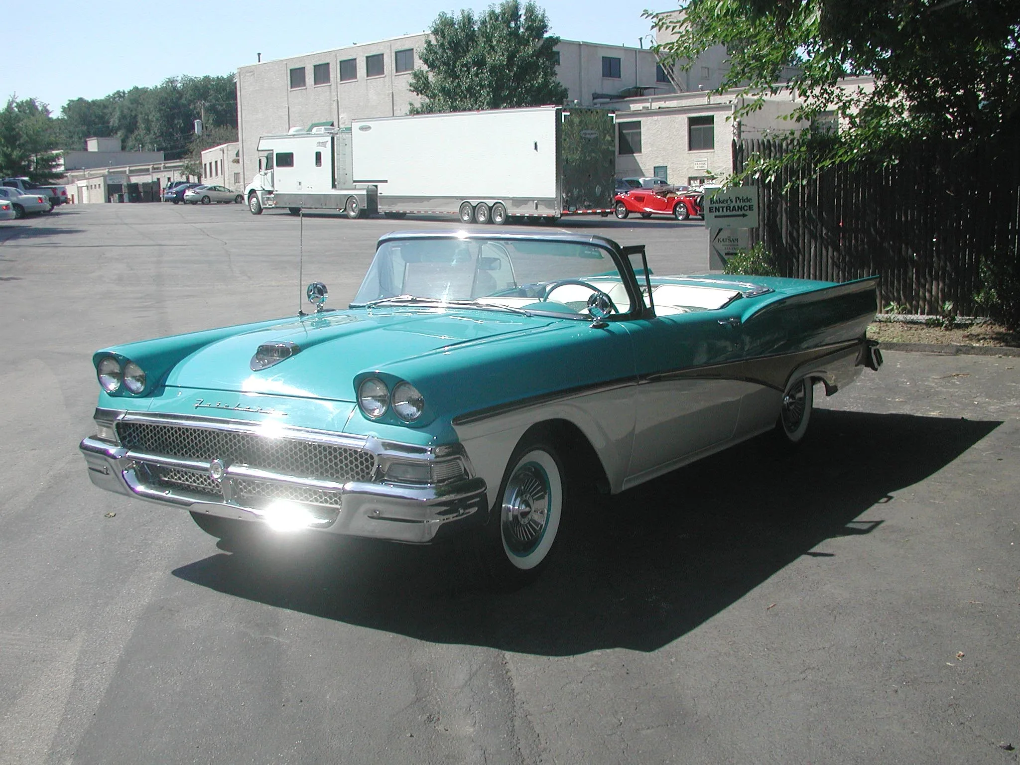 1958 Ford Fairlane 500 Skyliner Hagerty Valuation Tools