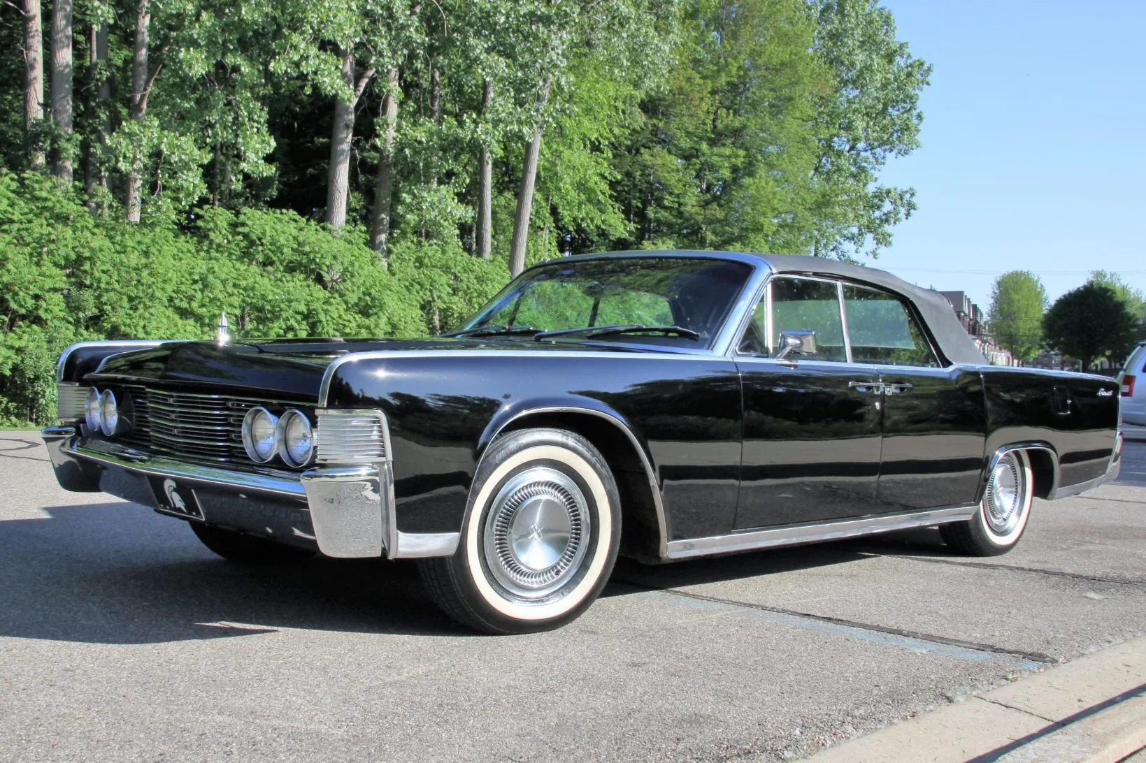 1965 Lincoln Continental Convertible For Sale On Bat Auctions Sold For 70 000 On August 28