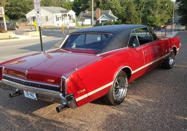 1966 Oldsmobile 442 Motoexotica