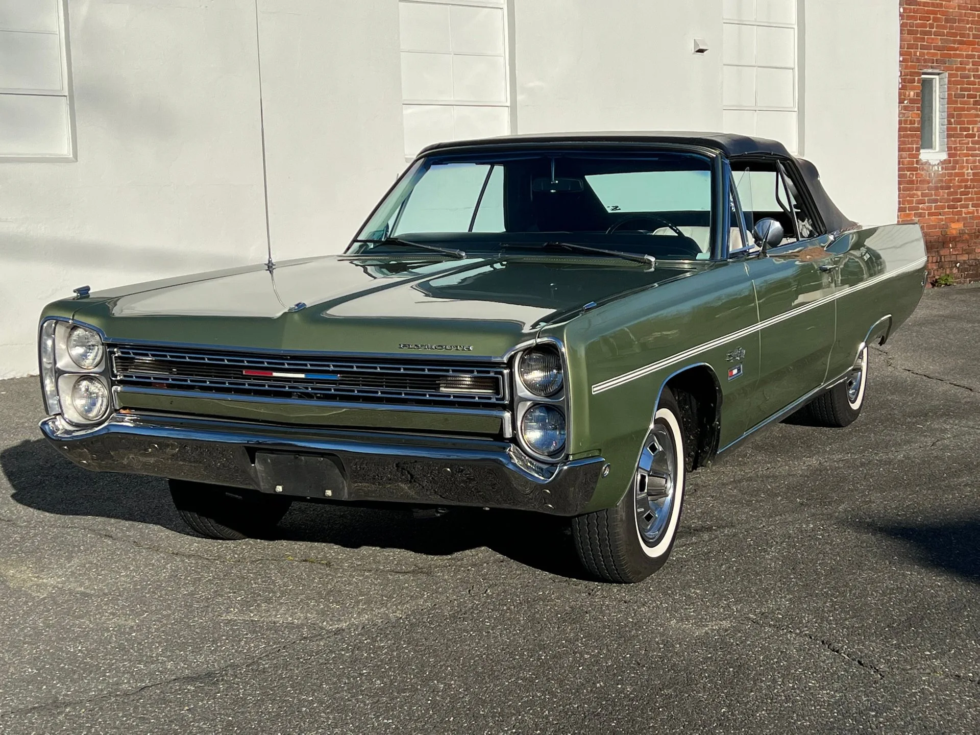 1968 Plymouth Sport Fury Mutual Enterprises Inc