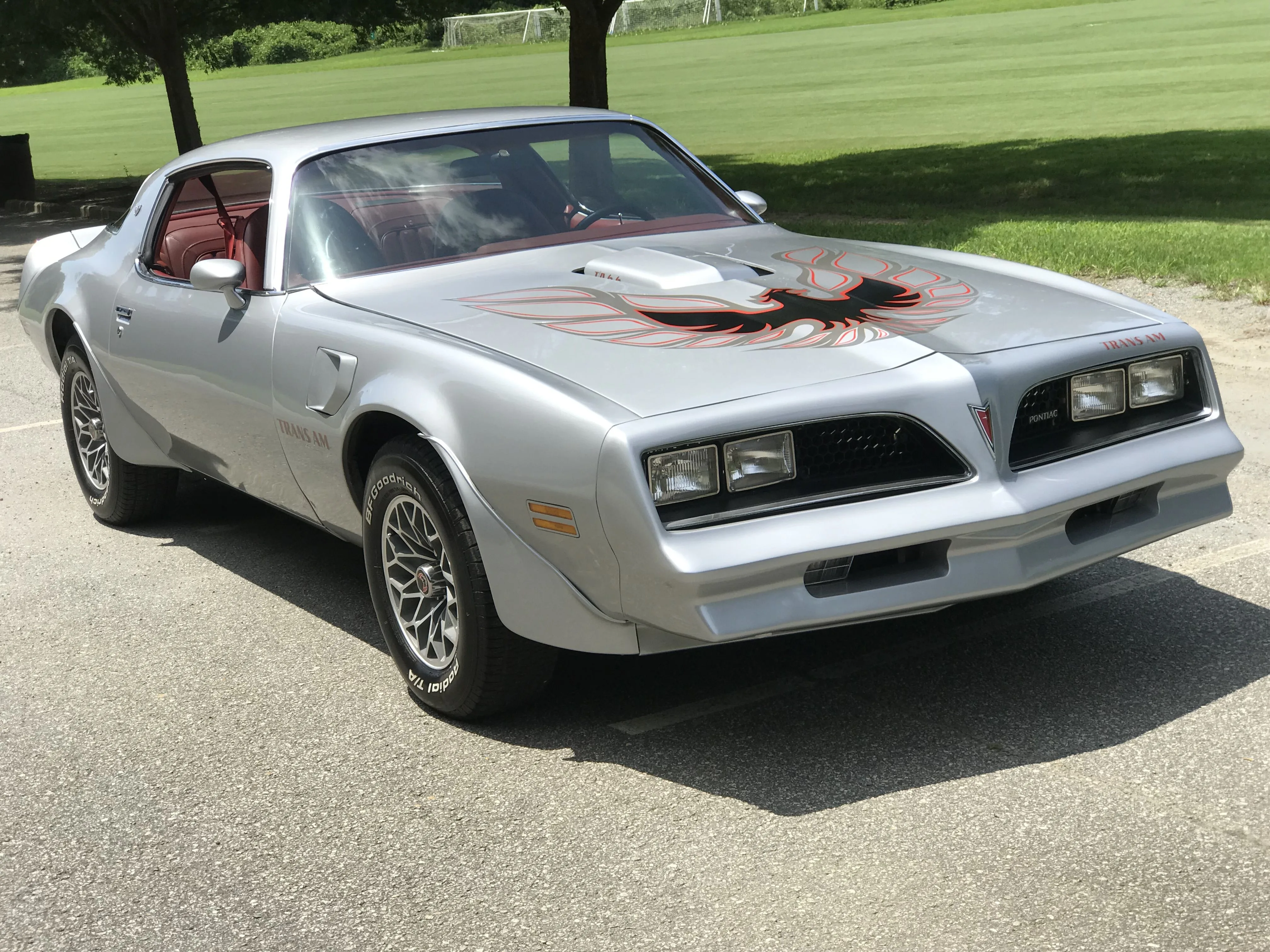 1977