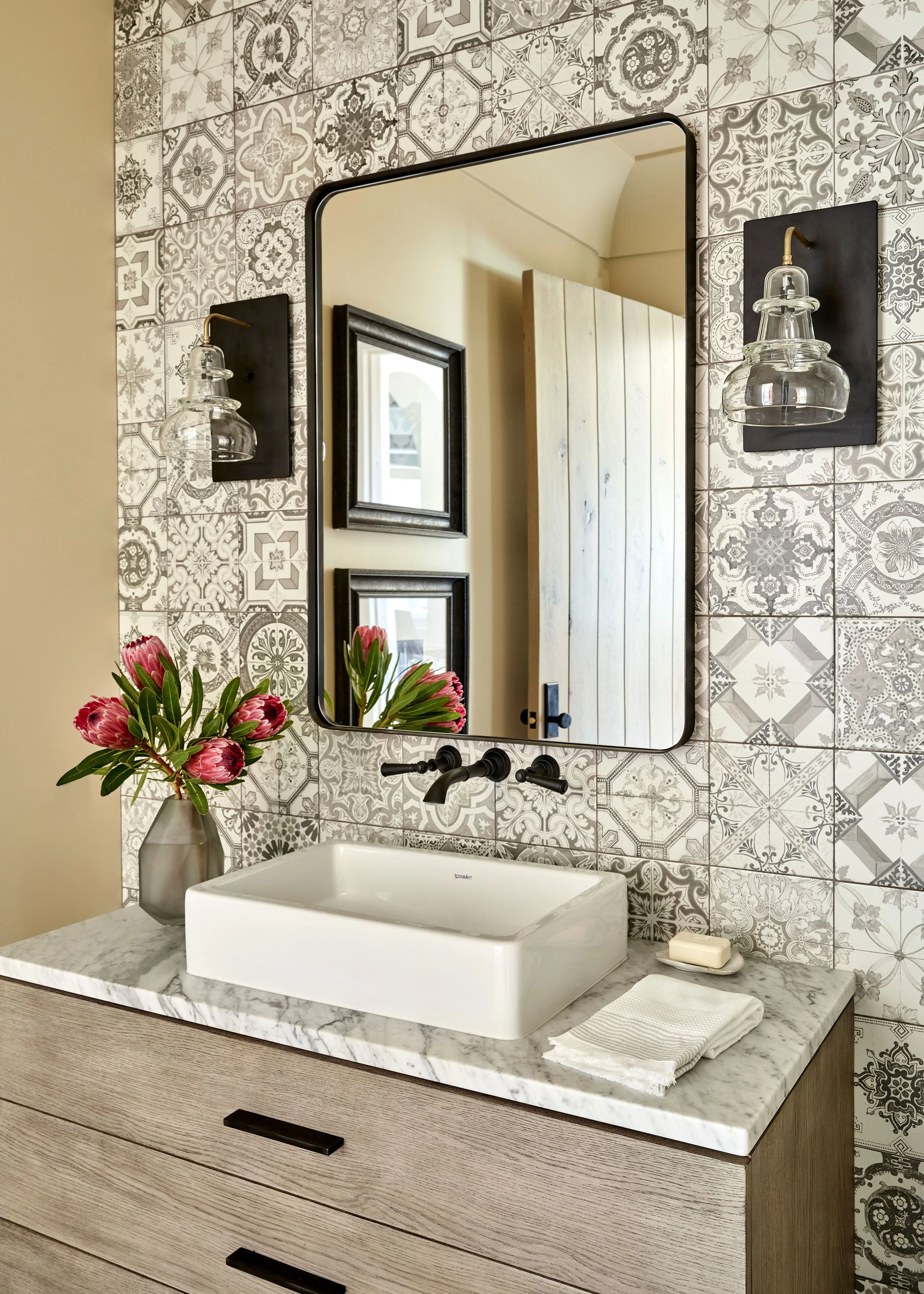 20 Bathroom Wall Tile Ideas To Inspire Your Next Renovation