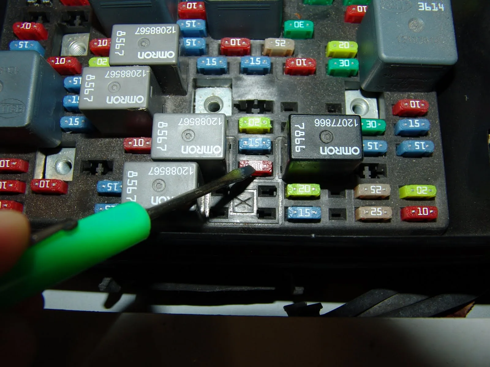 2002 Chevy Tahoe Fuse Box Motogurumag