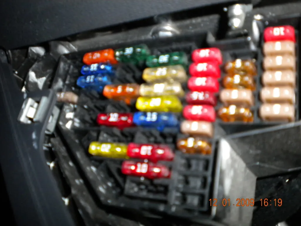 2009 Vw Jetta Fuse Box Diagram Motogurumag