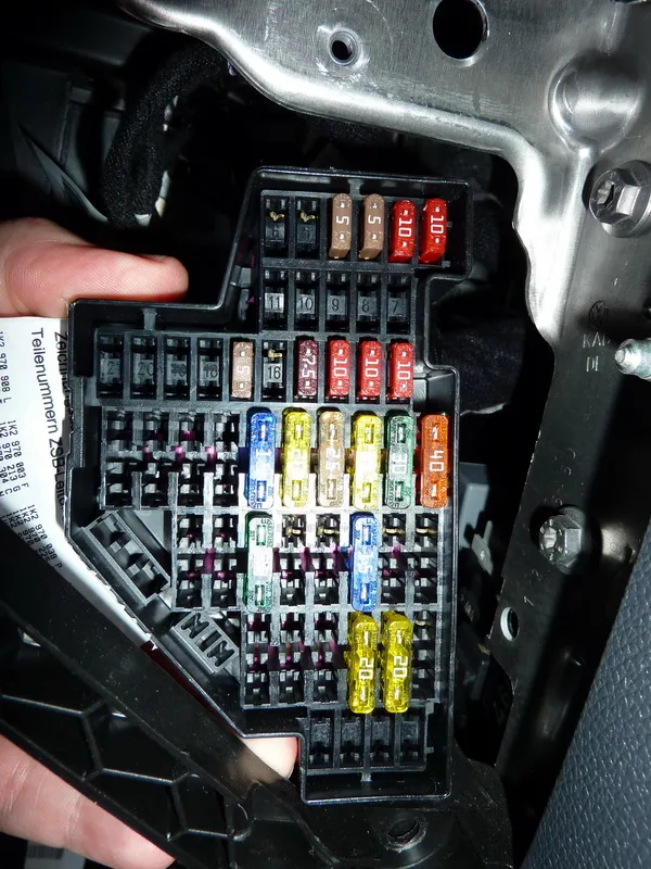 2009 Vw Jetta Fuse Box Diagram Motogurumag