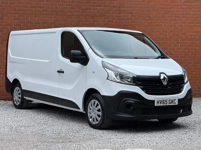 2015 Renault Trafic 1 6 Dci 29 Business Lwb Standard Roof Euro 5 5Dr Panel Van D 6 995 00