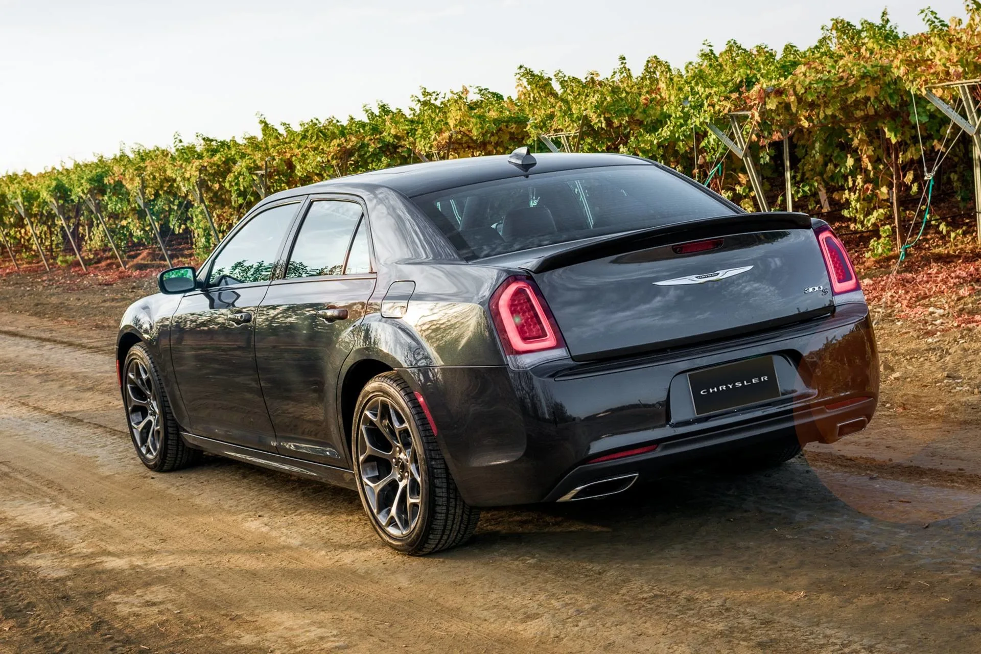 2019 Chrysler 300 Luxury Sedan Chrysler Canada