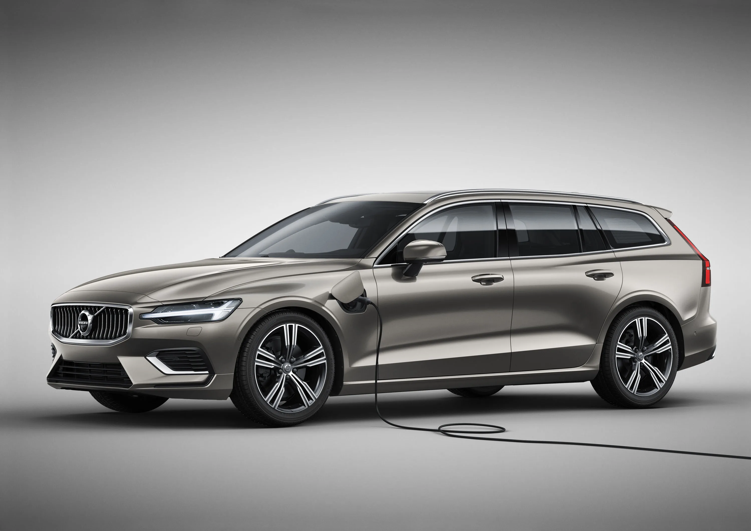 2019 Volvo V60 Unveiled The Wagon Is Cooler Than Ever