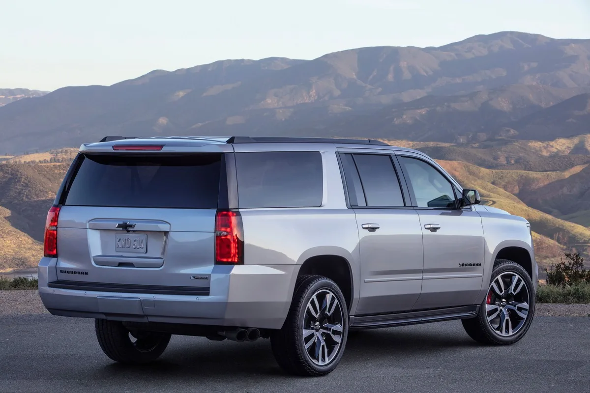 2020 Chevrolet Suburban Deals Prices Incentives Leases Overview Carsdirect