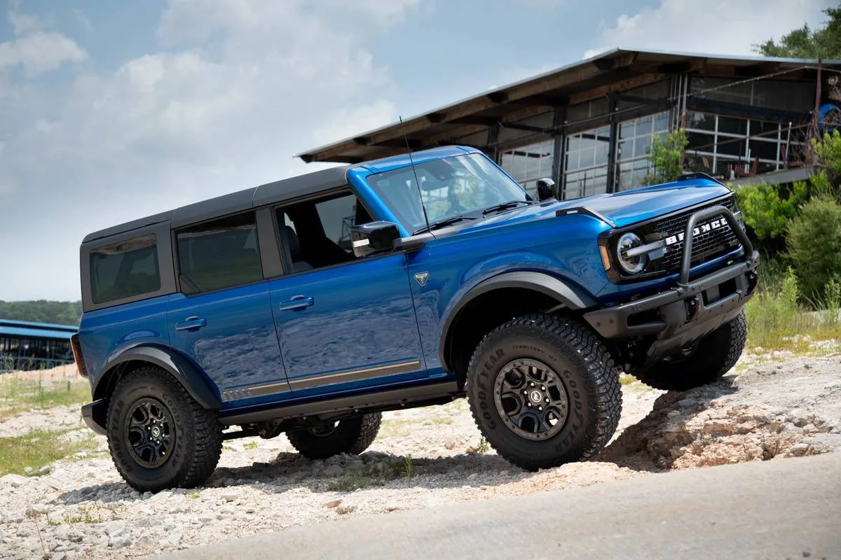 2021 Ford Bronco Specs Price Mpg Reviews