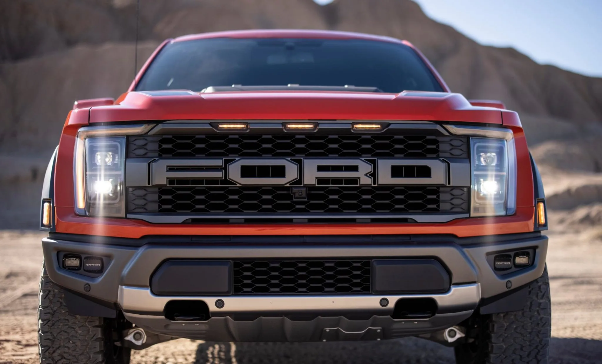 2021 Ford F 150 Raptor Revealed A V8 Is Officially Coming Next Year