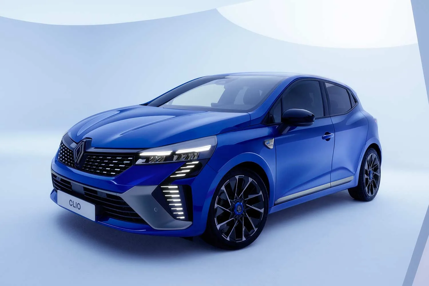 2023 New Renault Clio The Standard Setting Versatile City Car Autobics