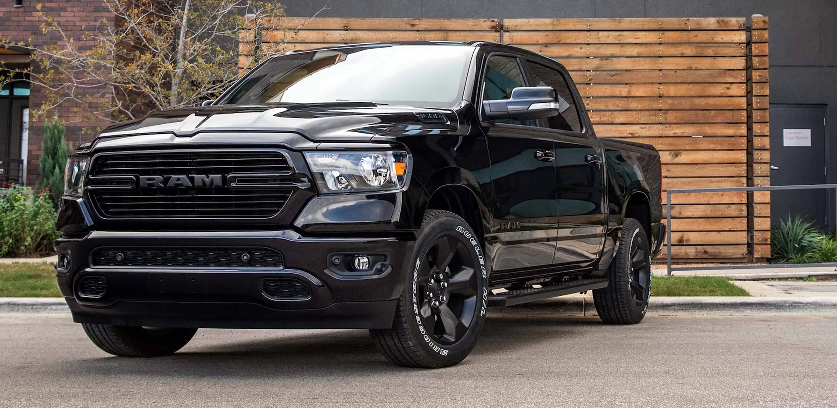 2024 Ram 2024 Limited Night Edition Hollie Honoria