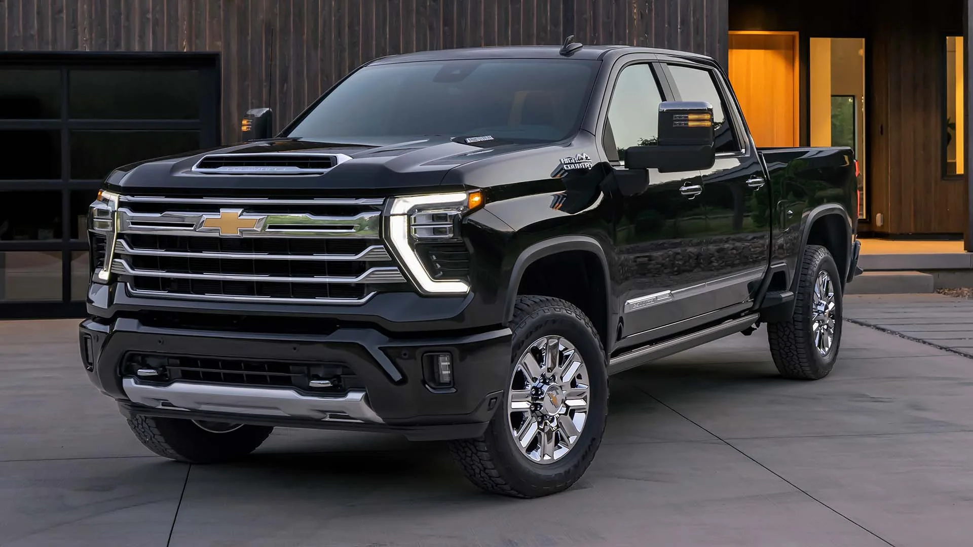 2024 Silverado 3500Hd Bed Side Step Paint Carla Cosette
