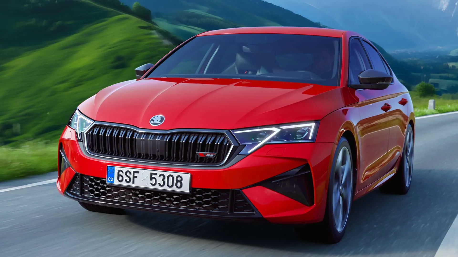 2024 Skoda Octavia Rs Makyajla Gelen Güç