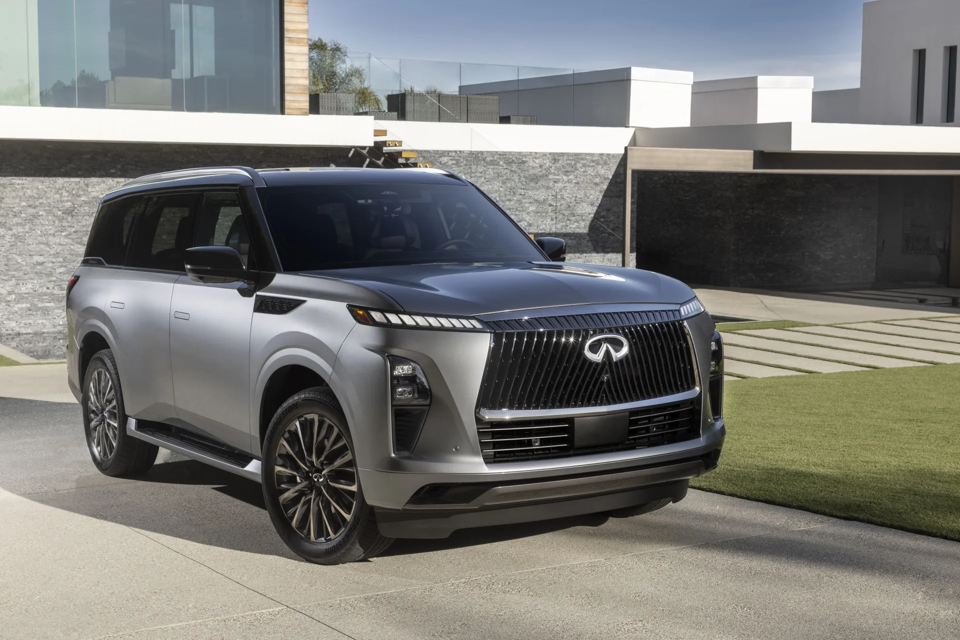 2025 Infiniti Qx80 Launched In Japan