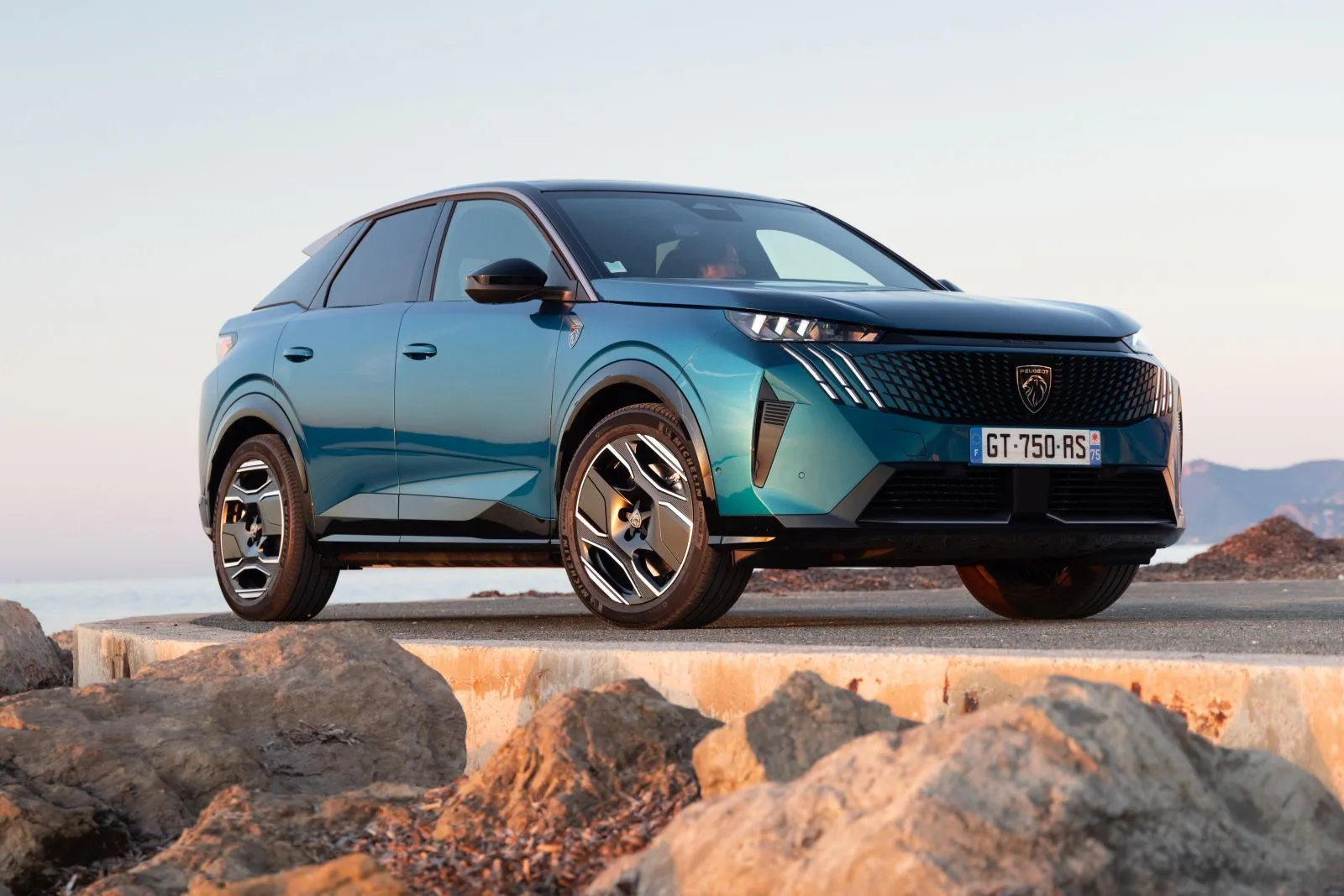 2025 Peugeot 3008 Price And Specs Carexpert