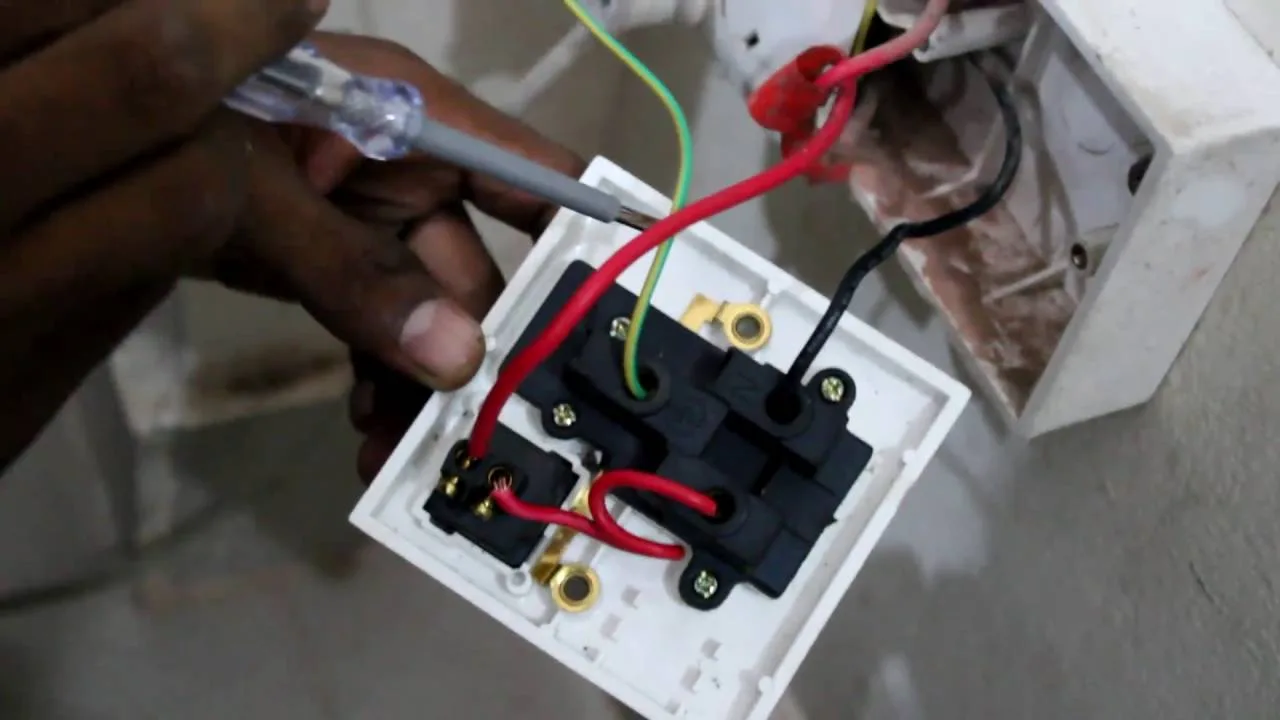 3 Pin Plug Socket Wiring How To Wire A Twin 3 Pin Socket Out