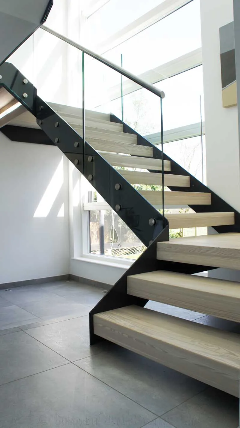 30 Industrial Steel Staircase Designs For Your Vintag