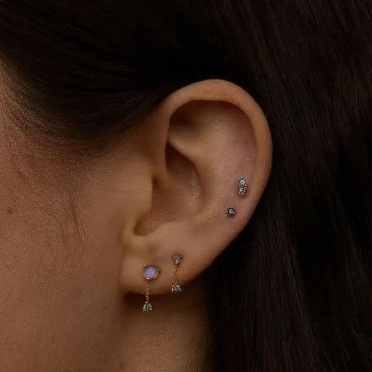 38 Eye Catchy Mid Helix Piercing Ideas To Try Styleoholic