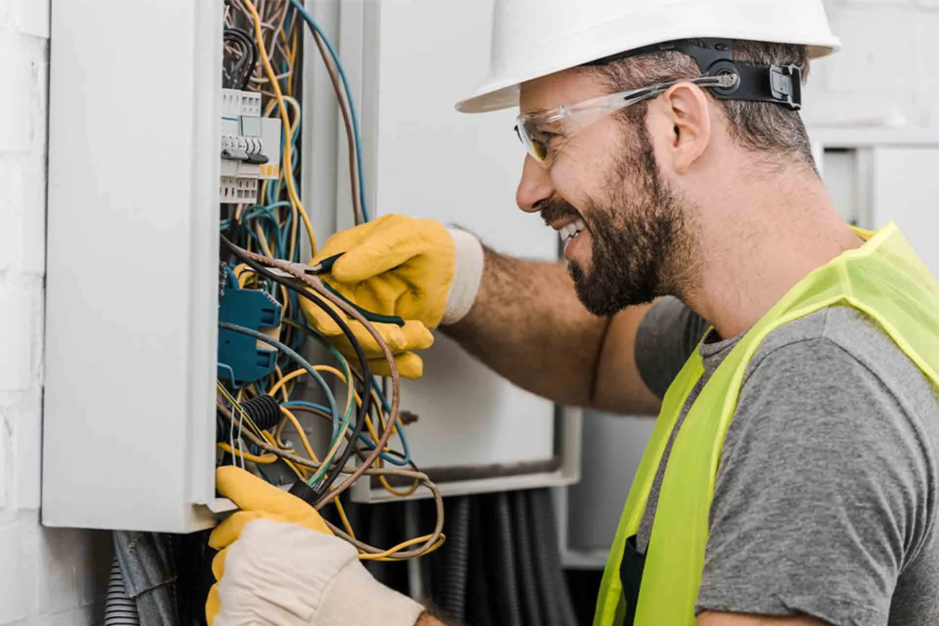 5 Tips For Choosing Electrical Companies Electrician Pros Interior Design Ideas And