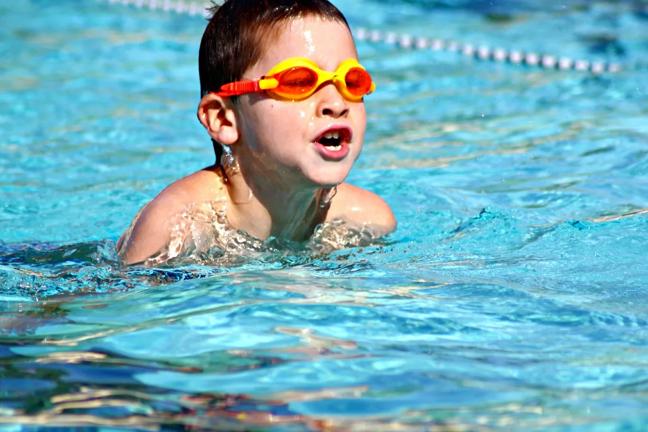 5 Ways To Make Swimming Lessons For Kids Fun Aquamobile Swim School