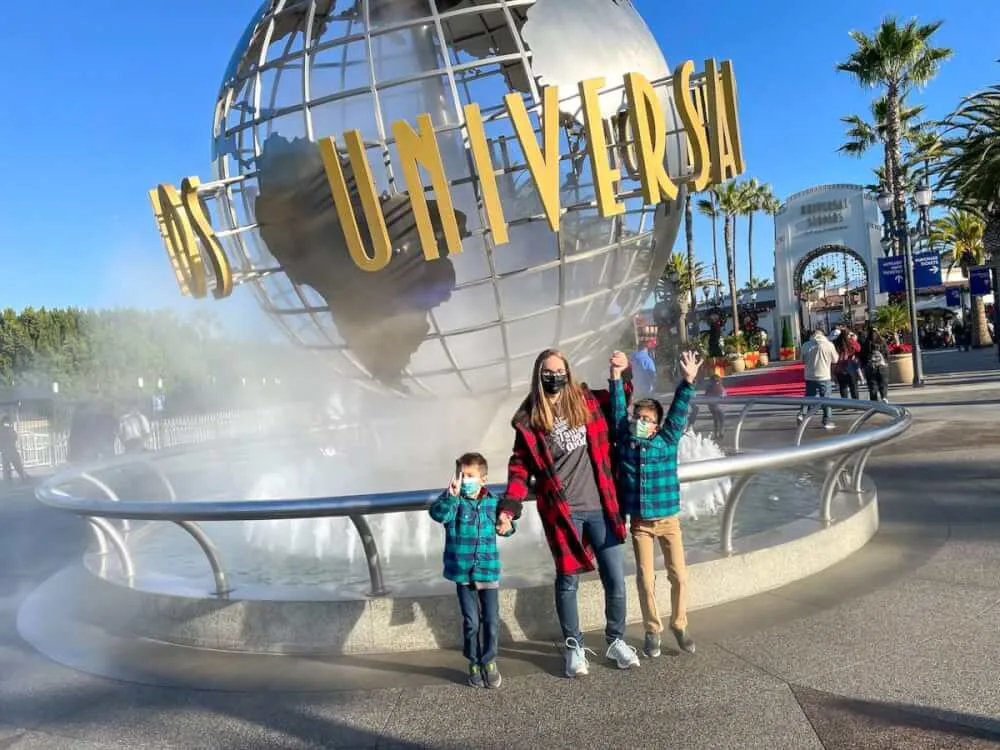 9 Merry Experiences At Universal Studios Hollywood At Christmas