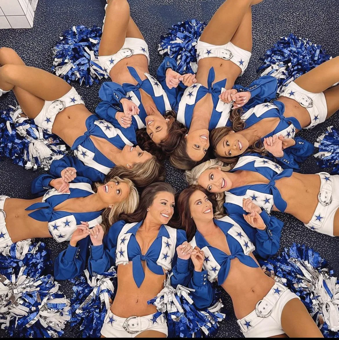 A Few Of The Dcc R Cheerleaders