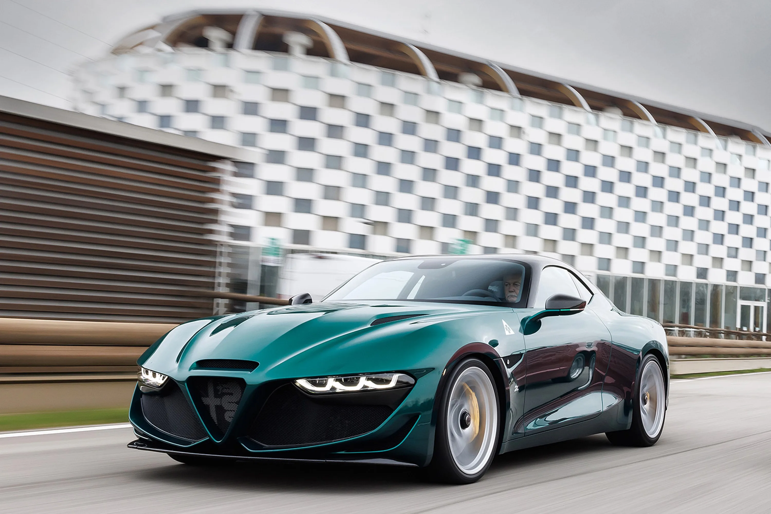 Alfa Romeo Giulia Swb Zagato 2022 Un Exclusif Coupé Biturbo D Anniversaire