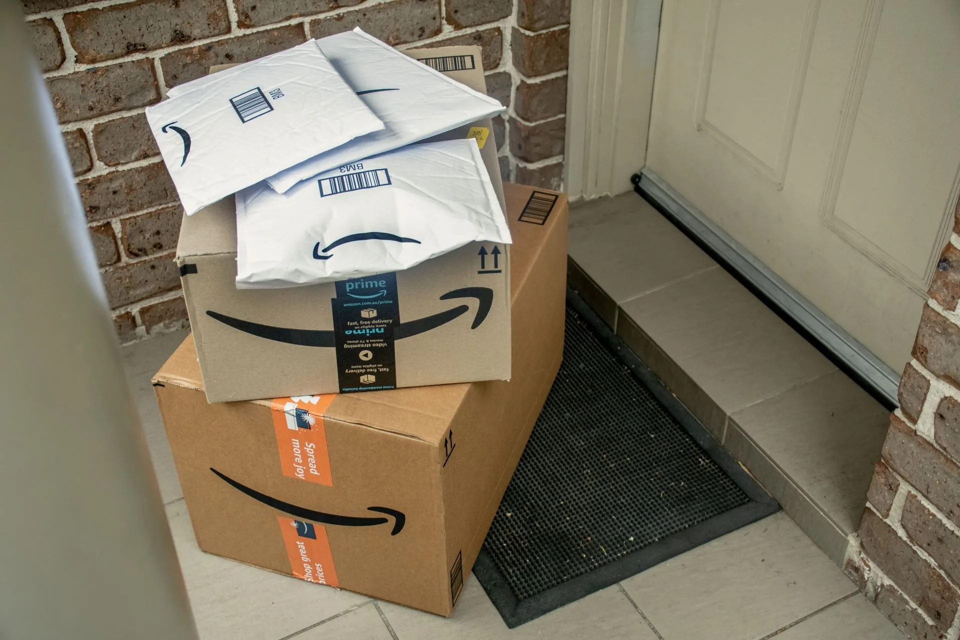 Amazon S Frequently Returned Label Saves You From Bad Products