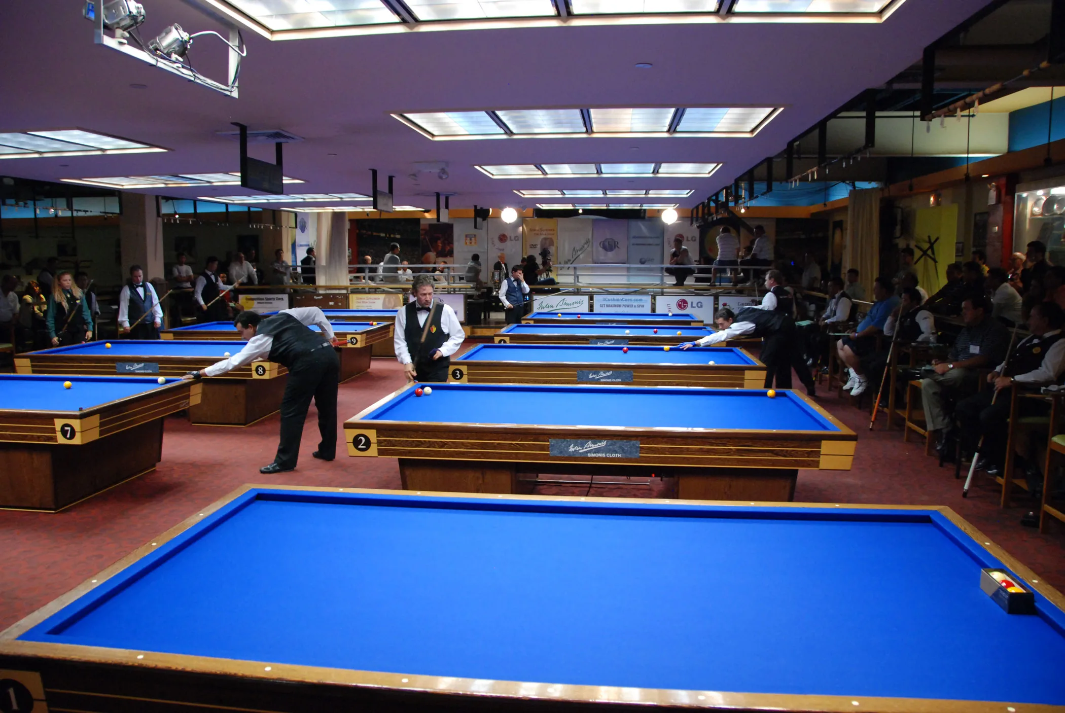 Area View Carom Cafe Web
