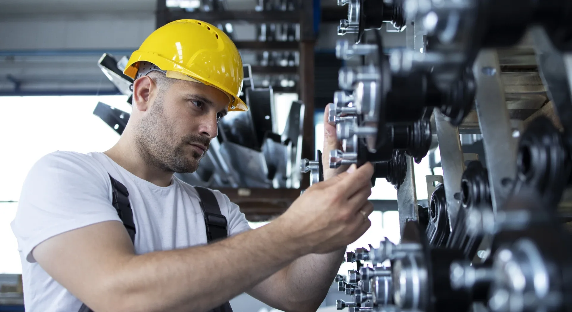 Augmented Reality Ar In Industrial Equipment Maintenance And Machinery Repair Nsflow