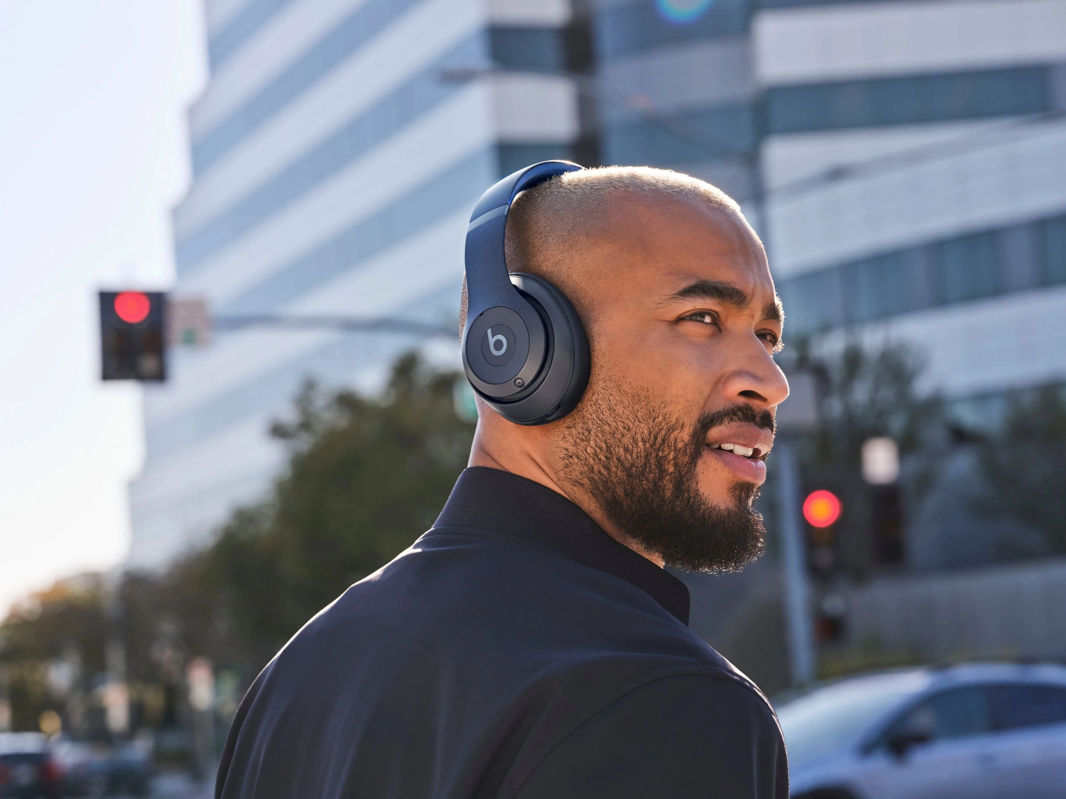 Beats By Dr Dre Beats Studio Pro Wireless Noise Cancelling Over The Ear Headphones Navy Mqtq3Ll