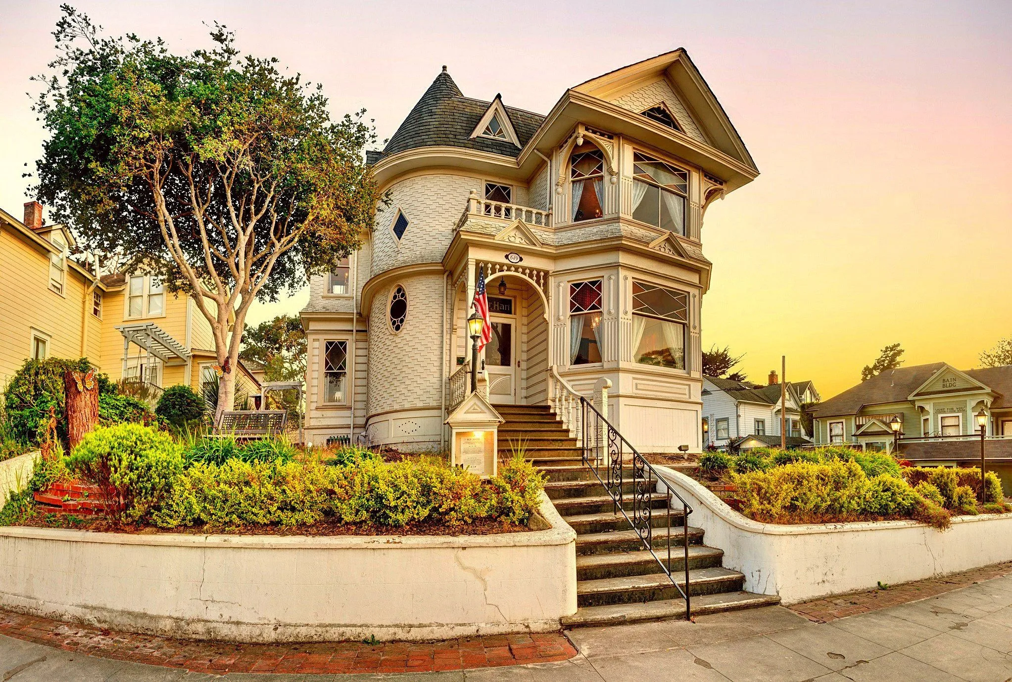 Beautiful House Wallpaper
