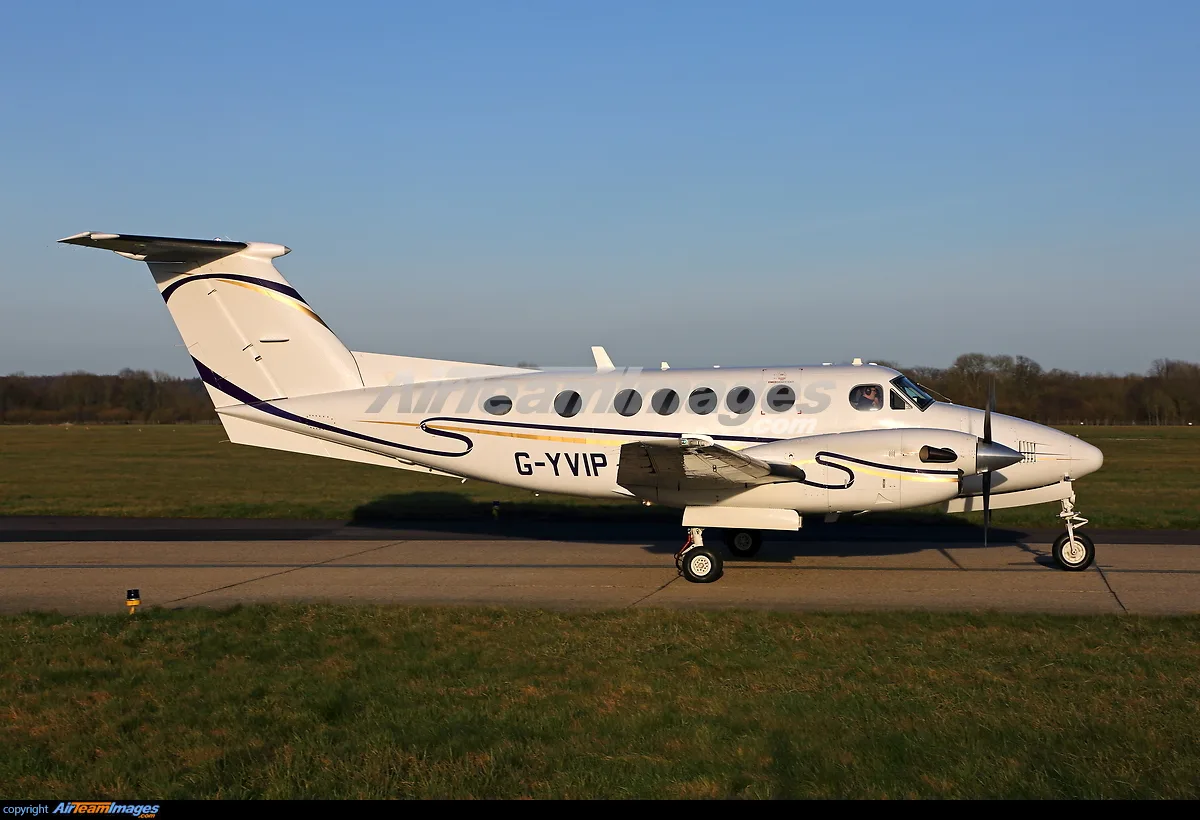 Beechcraft King Air 200 Large Preview