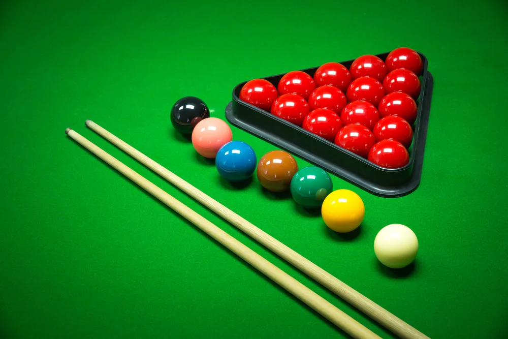 Billiards Vs Pool Vs Snooker Know The Differences Triangle Billiards