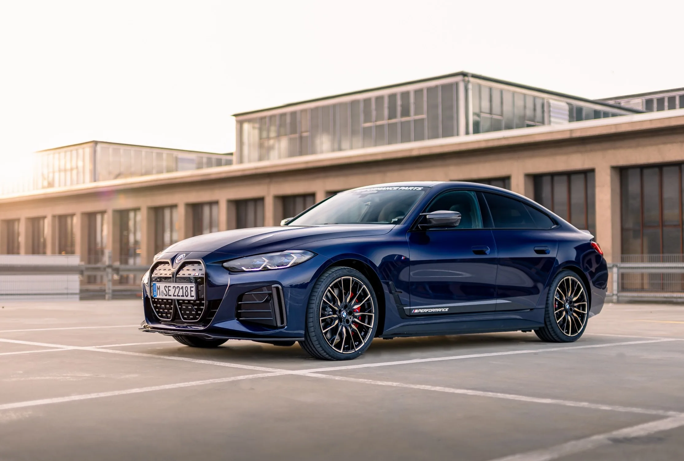 Bmw I4 M50 Range Tested On The Autobahn