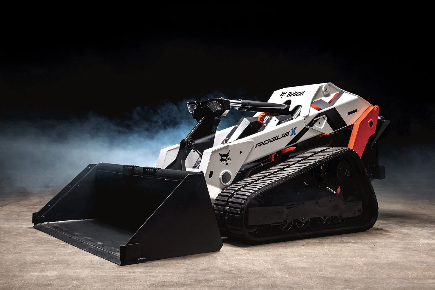 Bobcat Unveils The World S First All Electric Skid Steer Loader