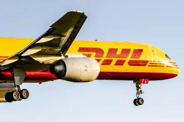 Boeing 757 Engine Overheat Caution
