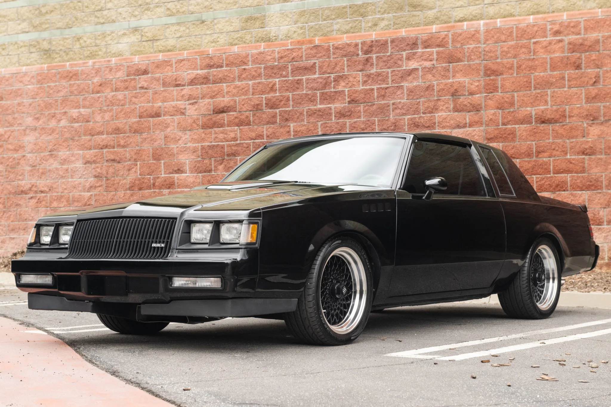 Buick Grand National 1987 Custom