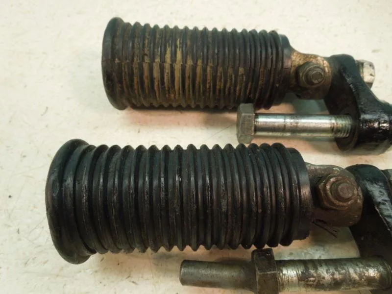 Buy 1973 Harley Aermacchi Sprint Sx350 Sx 350 372 Front Pegs In Appleton Wi Us For Us 30 00