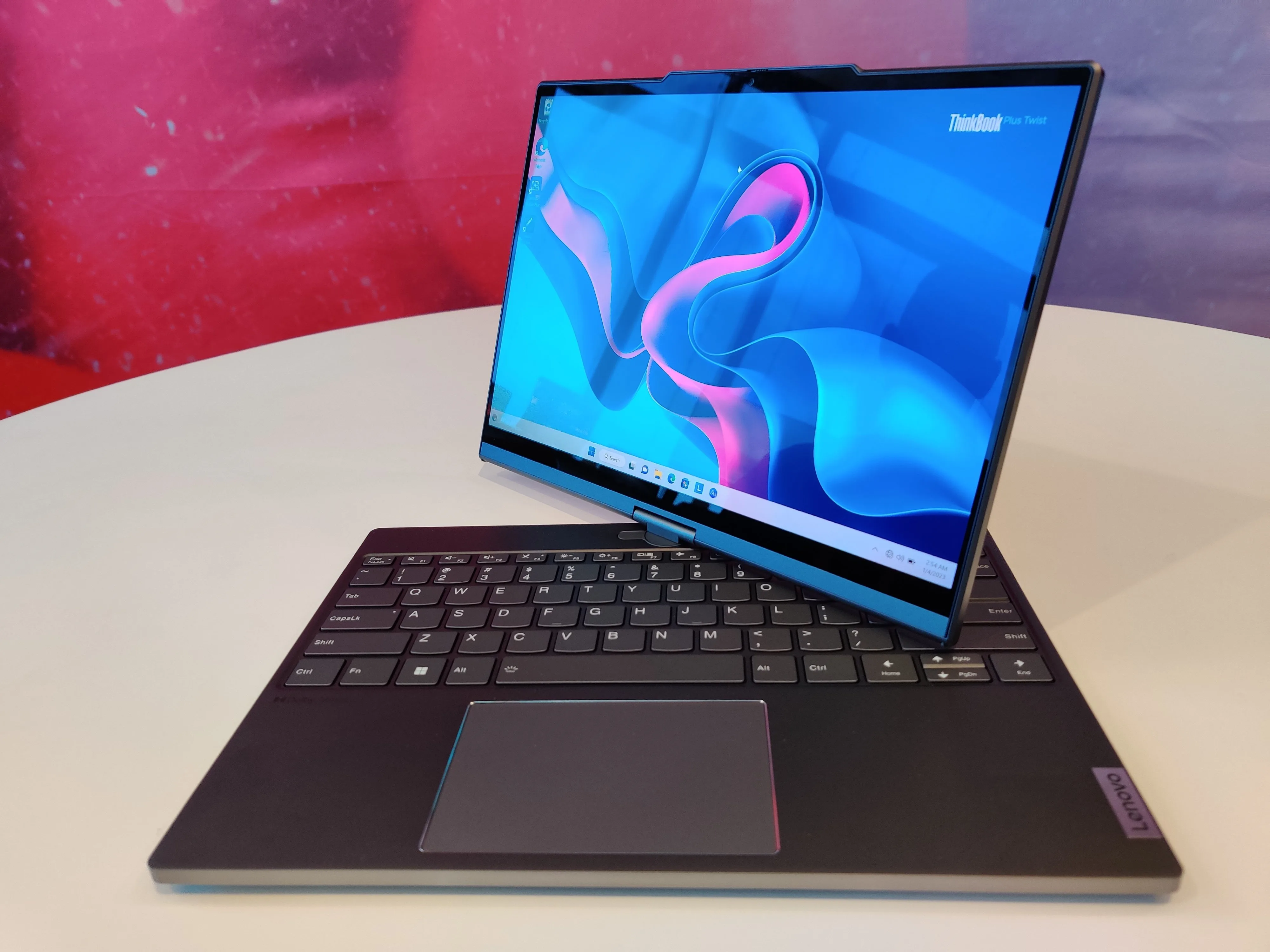 Ces 2023 Hands On Lenovo S Thinkbook Plus Twist Flips Between Regular And E Ink Screens