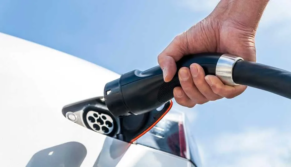 Charging Electric Vehicles What You Need To Know