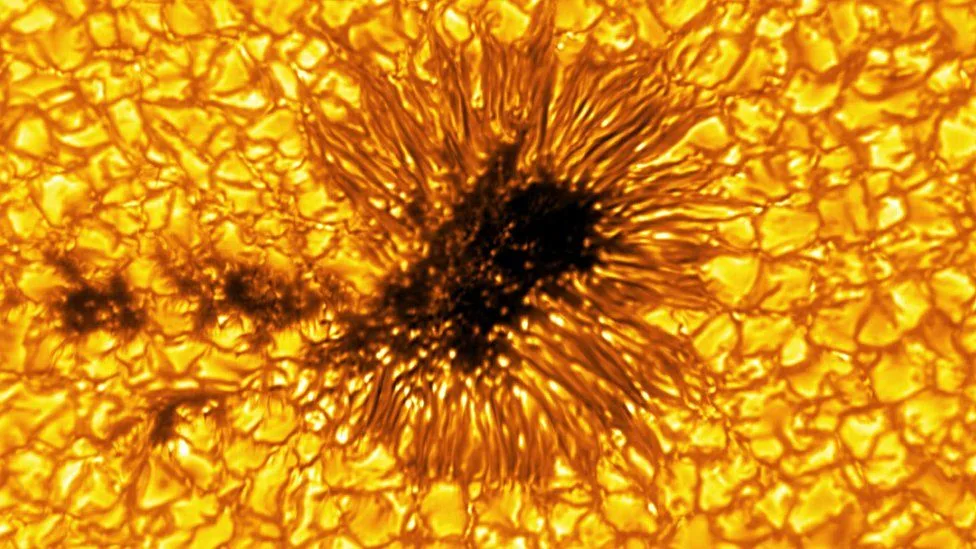 Check Out These Amazing Close Up Images Of The Sun Bbc Newsround