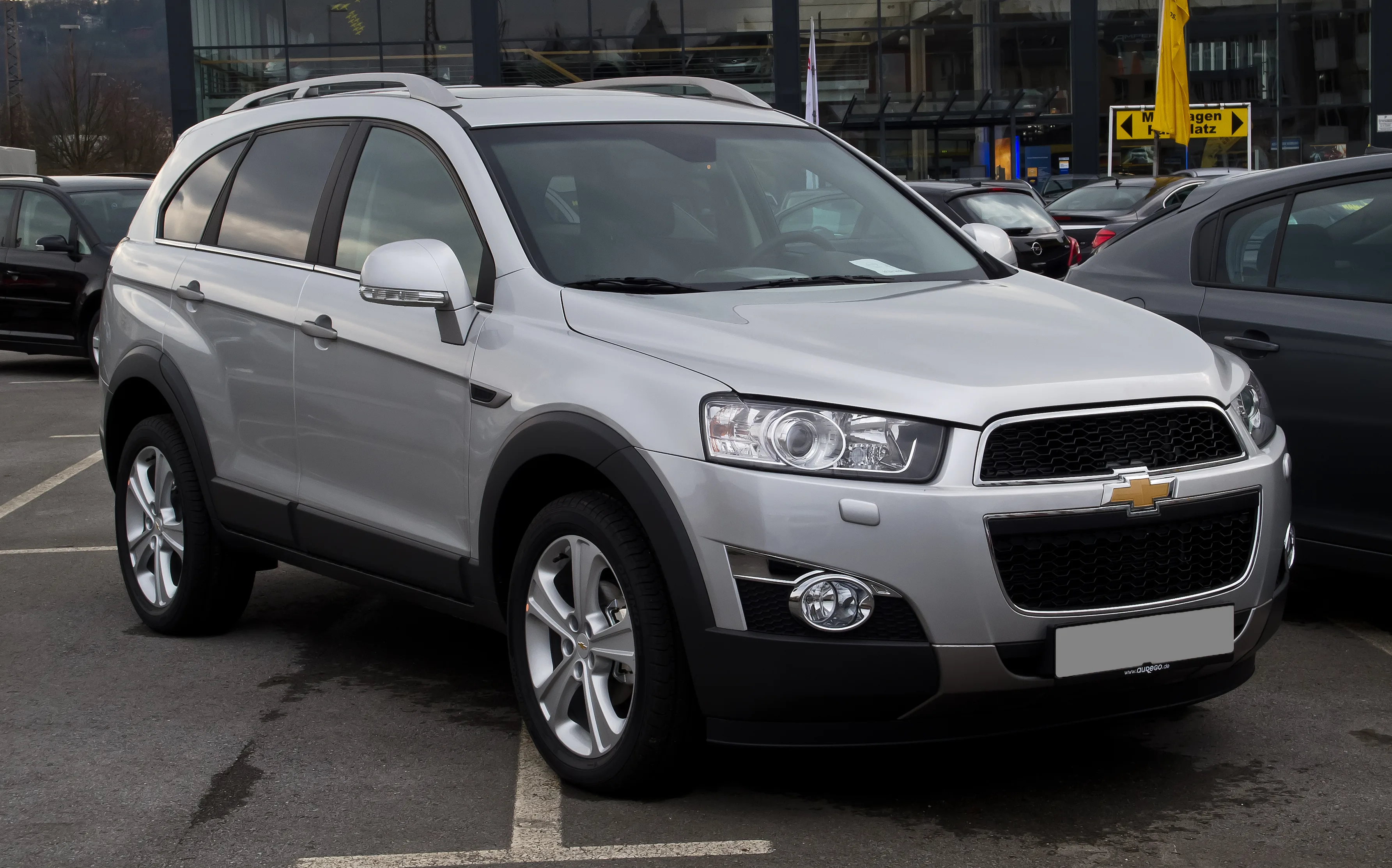 Chevrolet Captiva Ltz Picture 10 Reviews News Specs Buy Car