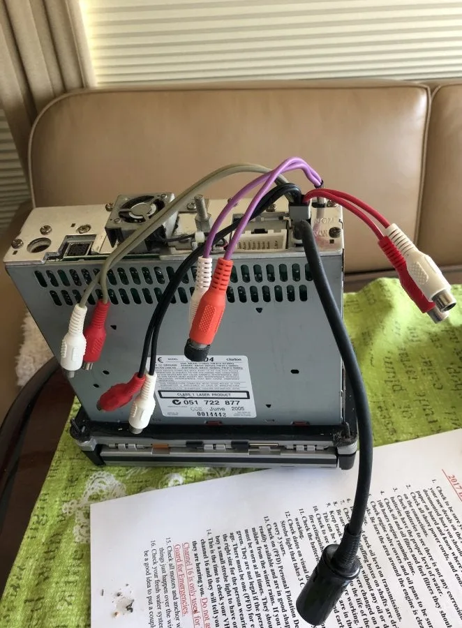 Clarion Cmd4 System Club Sea Ray