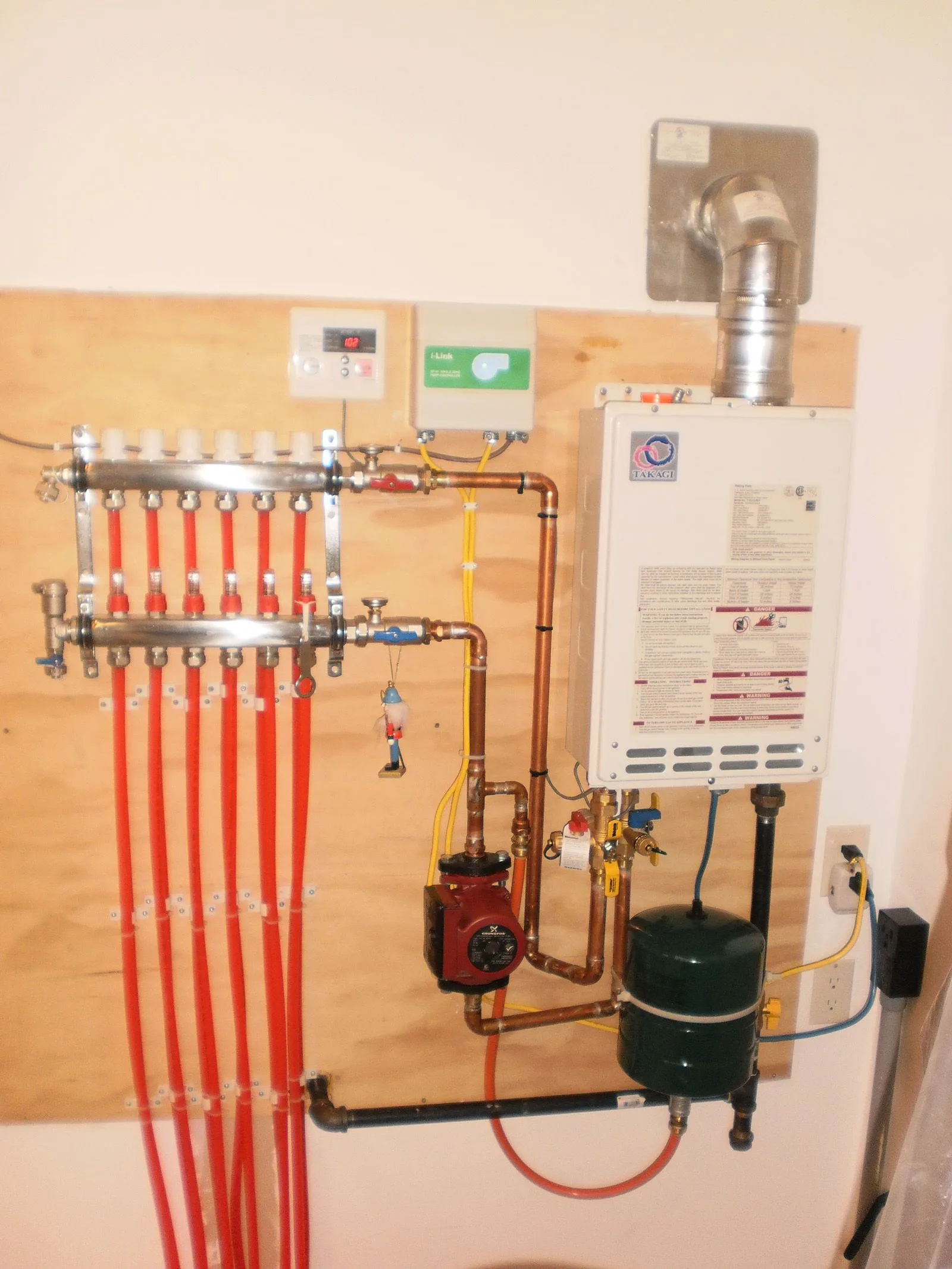 Closed Loop Hydronic Heating System Diagram