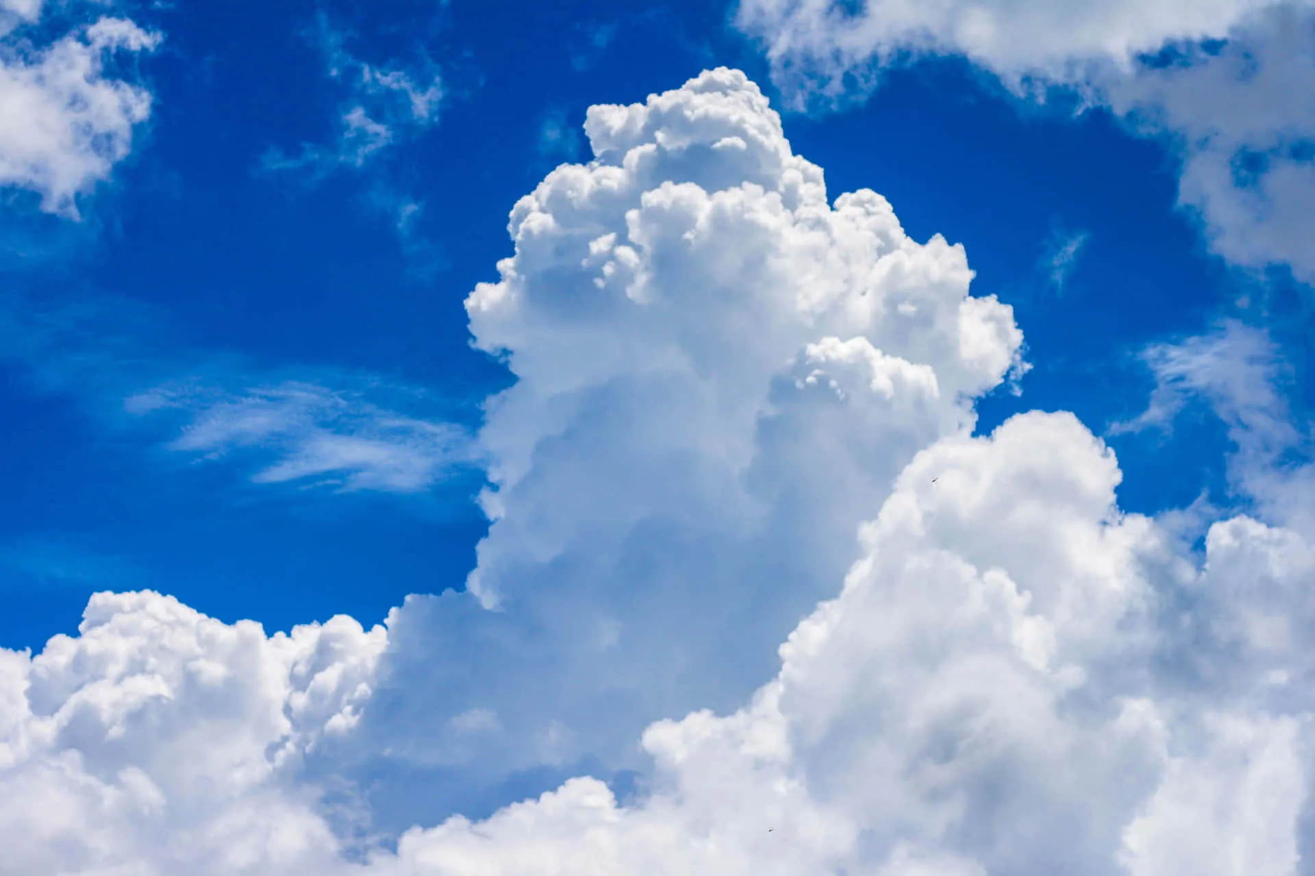 Clouds Wallpaper 4K Phone